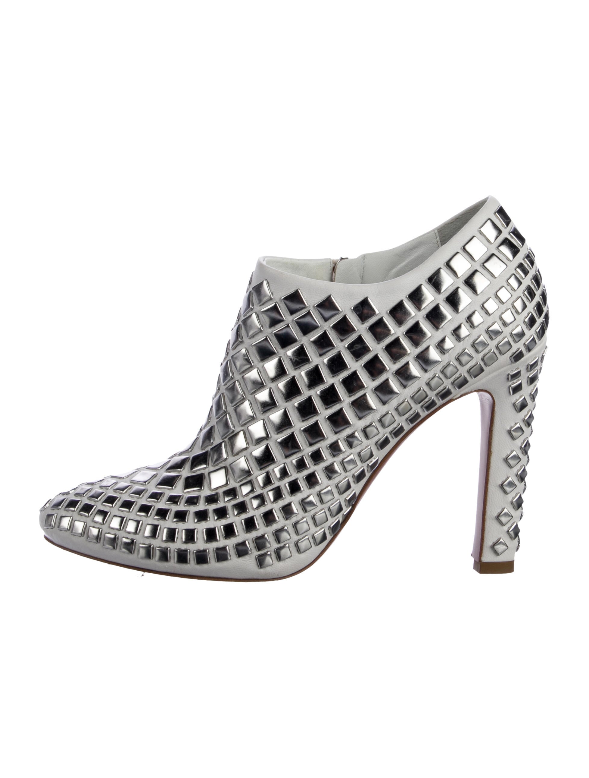 Alaïa Leather Pumps