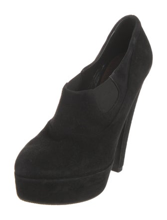 Alaïa Suede Pumps