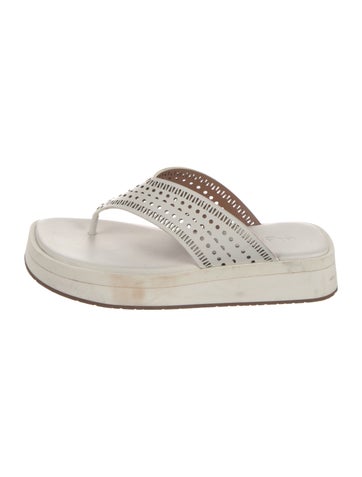 Pre-owned Alaïa Leather Patterned Flip Flops In White