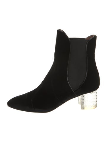 Pre-owned Alaïa Velvet Chelsea Boots In Black
