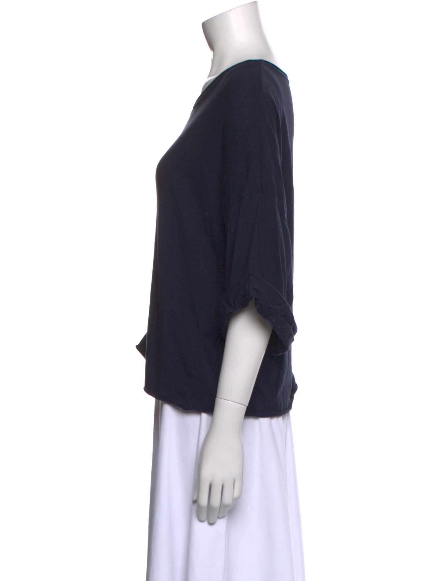 LABO.ART Bateau Neckline Three-Quarter Sleeve Top