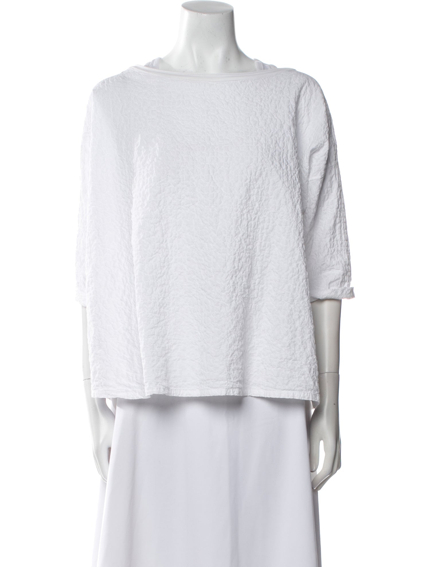 LABO.ART Bateau Neckline Three-Quarter Sleeve Top