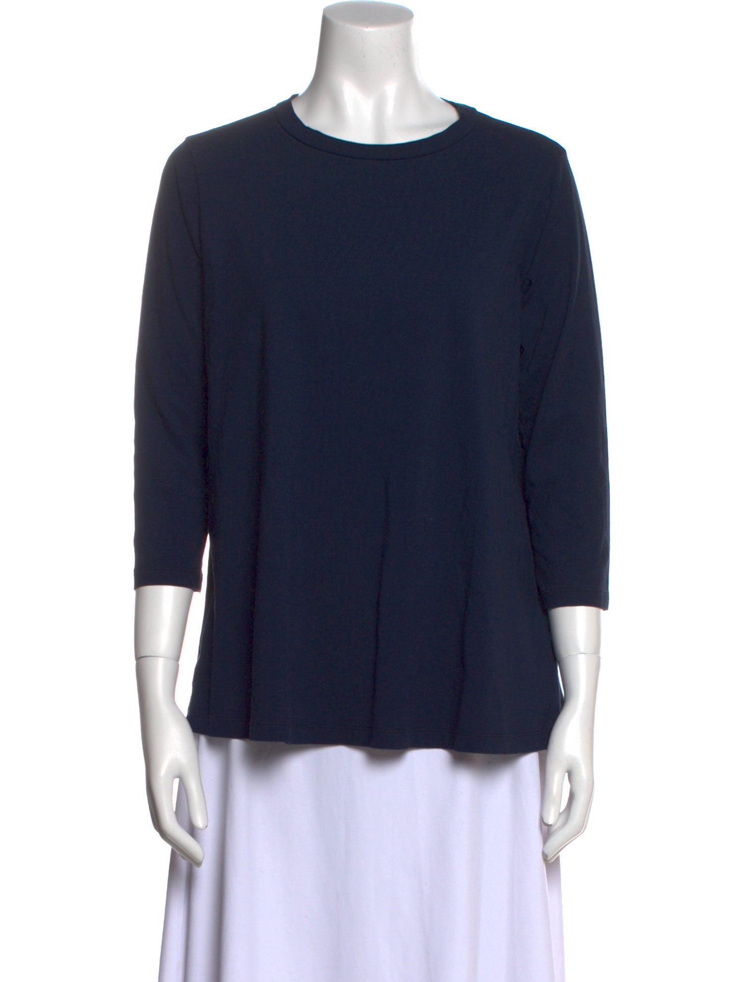 LABO.ART Crew Neck Three-Quarter Sleeve Top