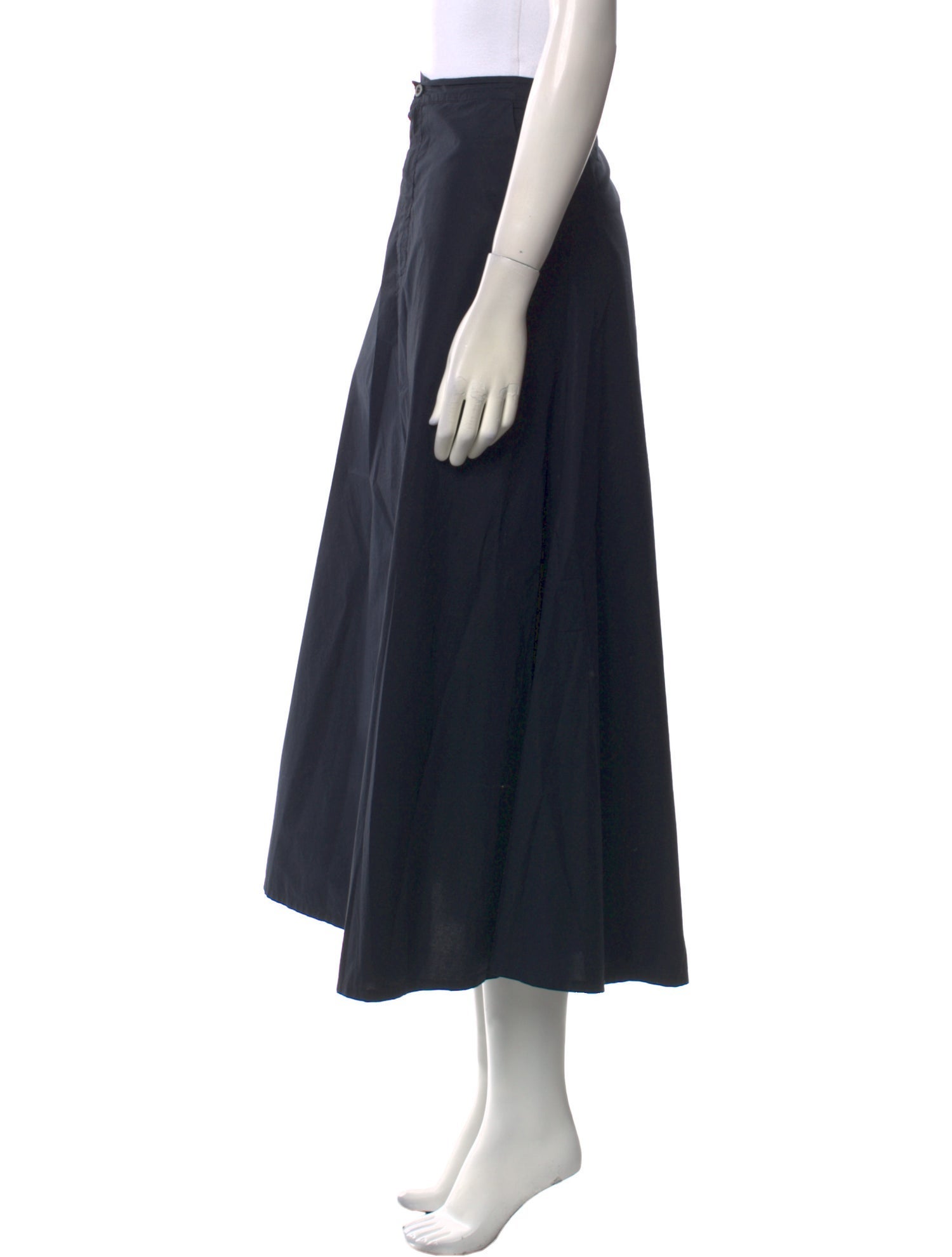 LABO.ART Knee-Length Skirt