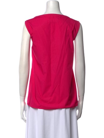 LABO.ART Bateau Neckline Sleeveless Top