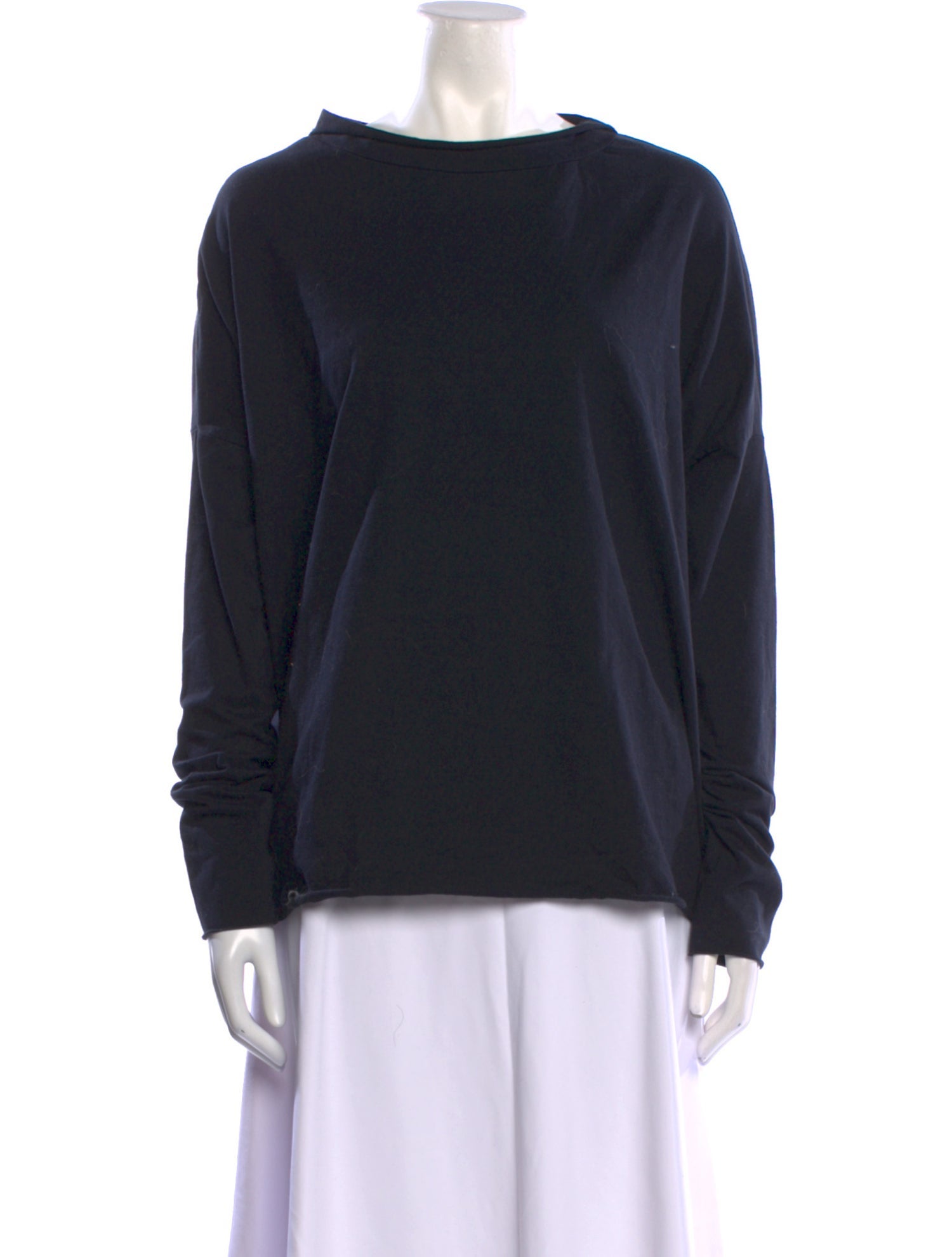 LABO.ART Bateau Neckline Long Sleeve Sweatshirt