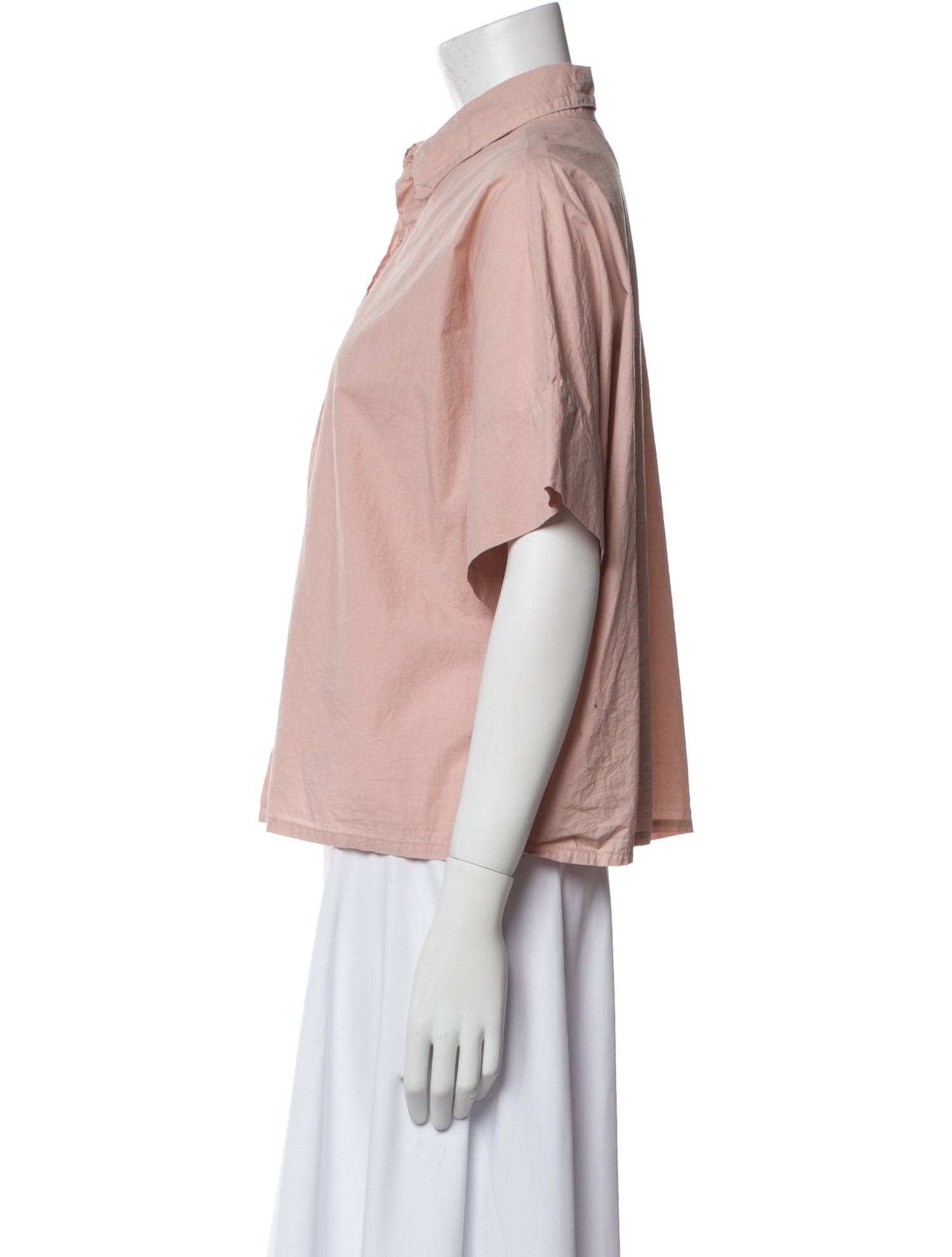 LABO.ART Short Sleeve Button-Up Top