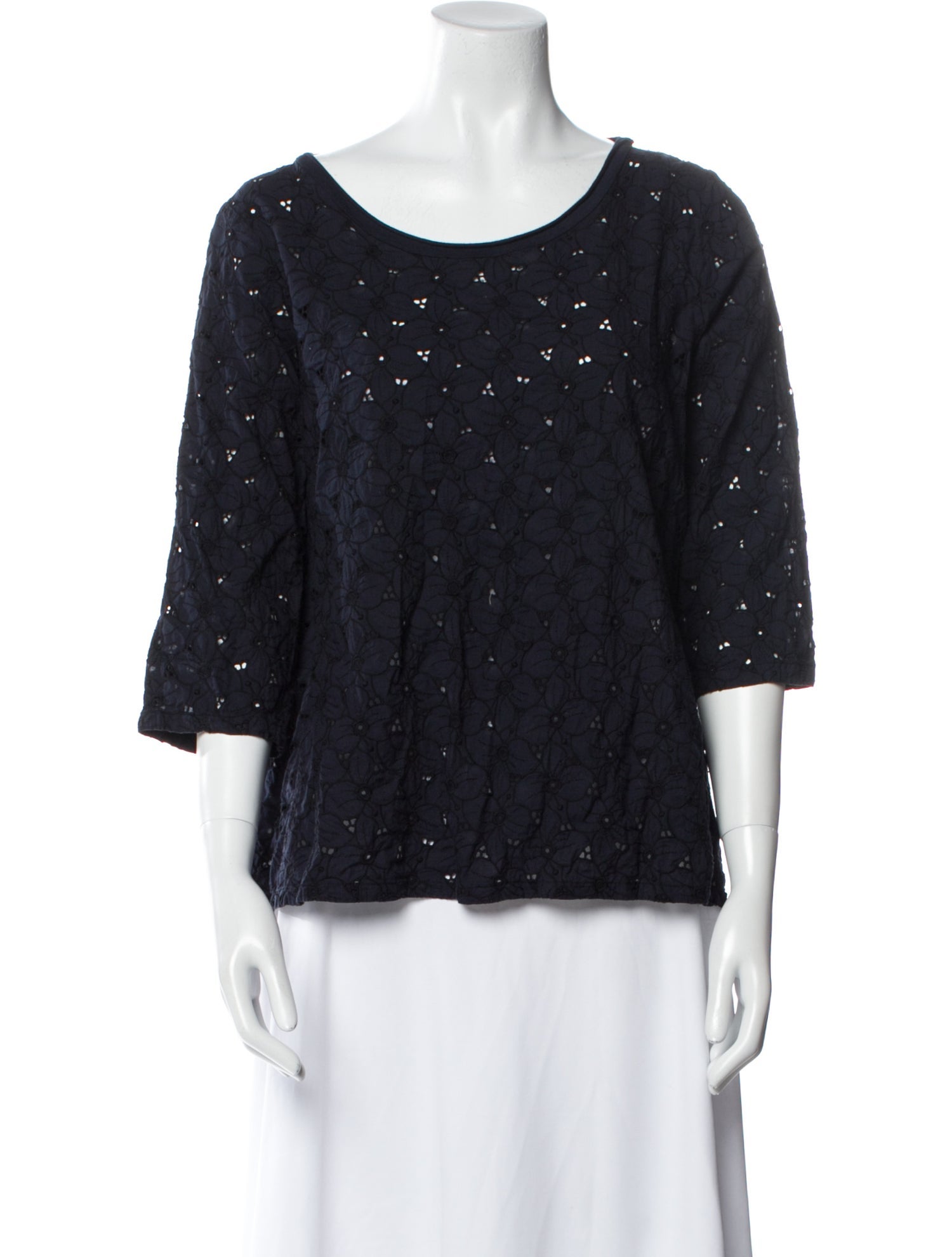 LABO.ART Scoop Neck Three-Quarter Sleeve T-Shirt