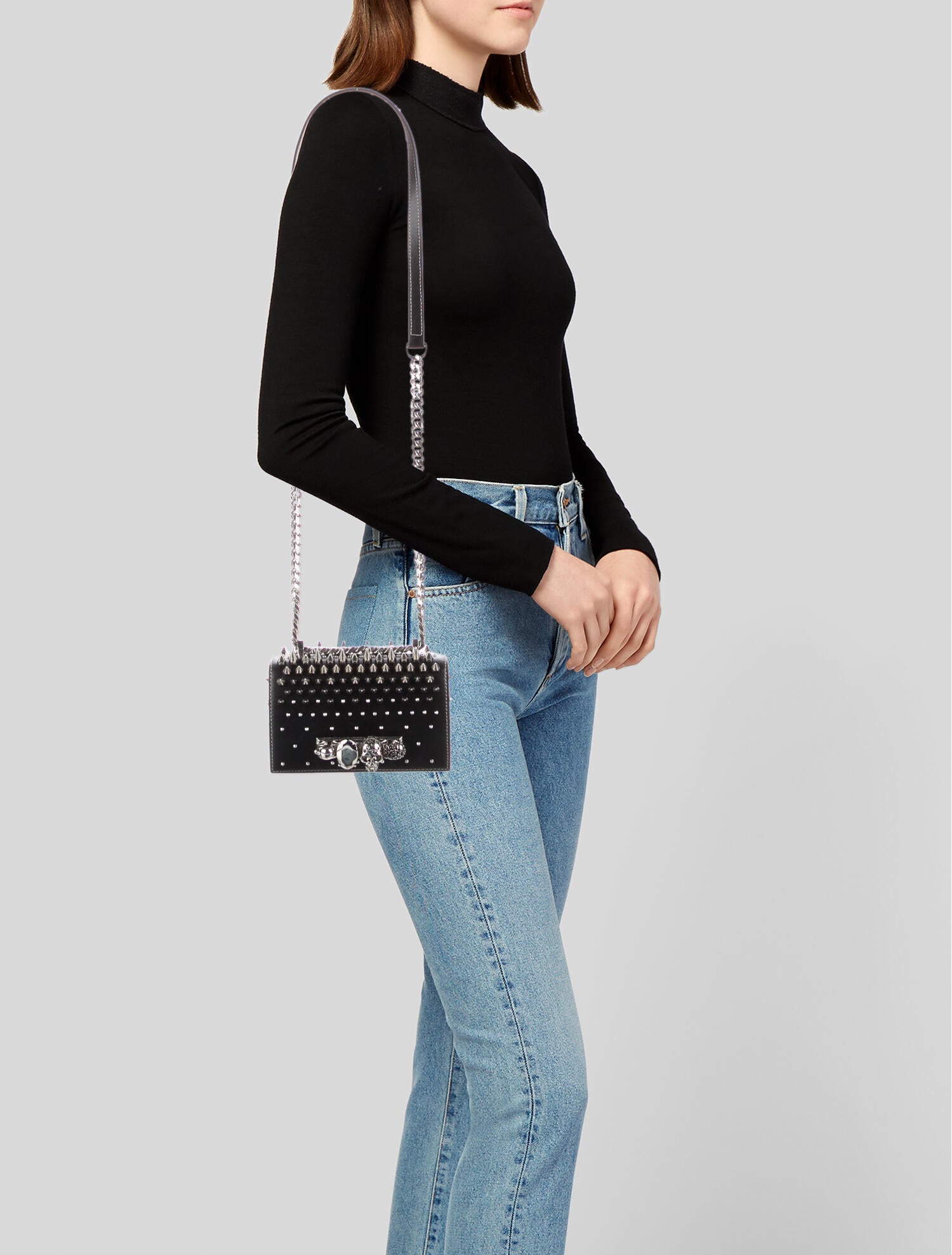 ショルダーバッグ・ポシェット alexander mcqueen Skull Mini Bag in Black Smooth Leahter Alexander McQueen Mini Leather Skull Crossbody Bag - Black