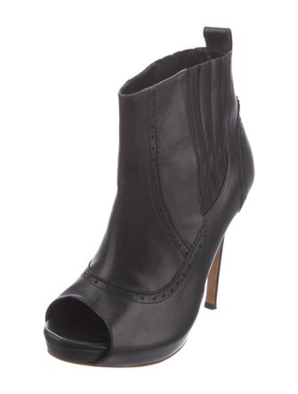 Alexander McQueen Leather Slingback Sandals