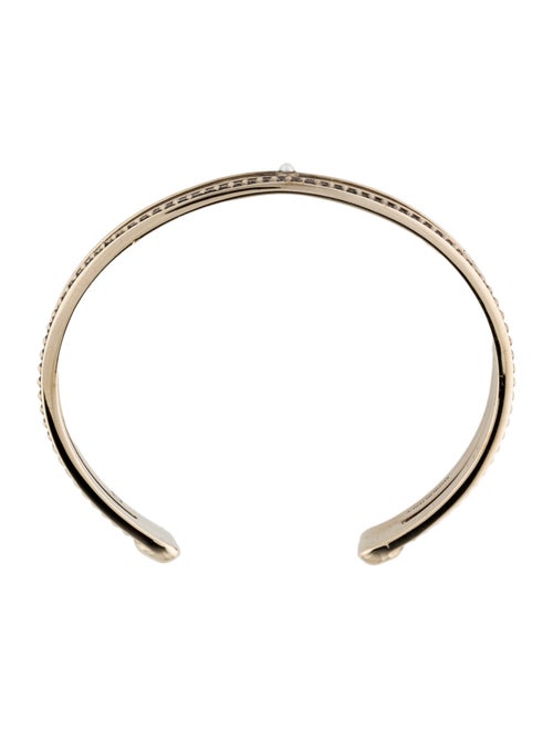 Alexander McQueen Faux Pearl Twin Skull Cuff Bracelet