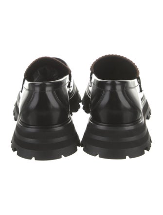 Alexander McQueen Leather Scalloped Accent Loafers