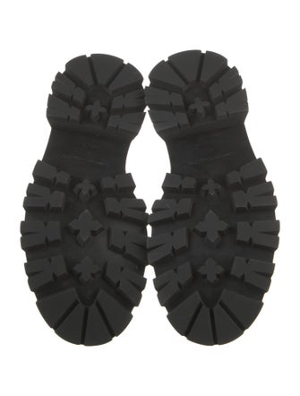 Alexander McQueen Leather Scalloped Accent Loafers