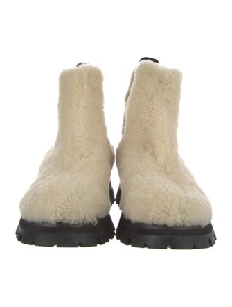 Alexander McQueen Shearling Chelsea Boots