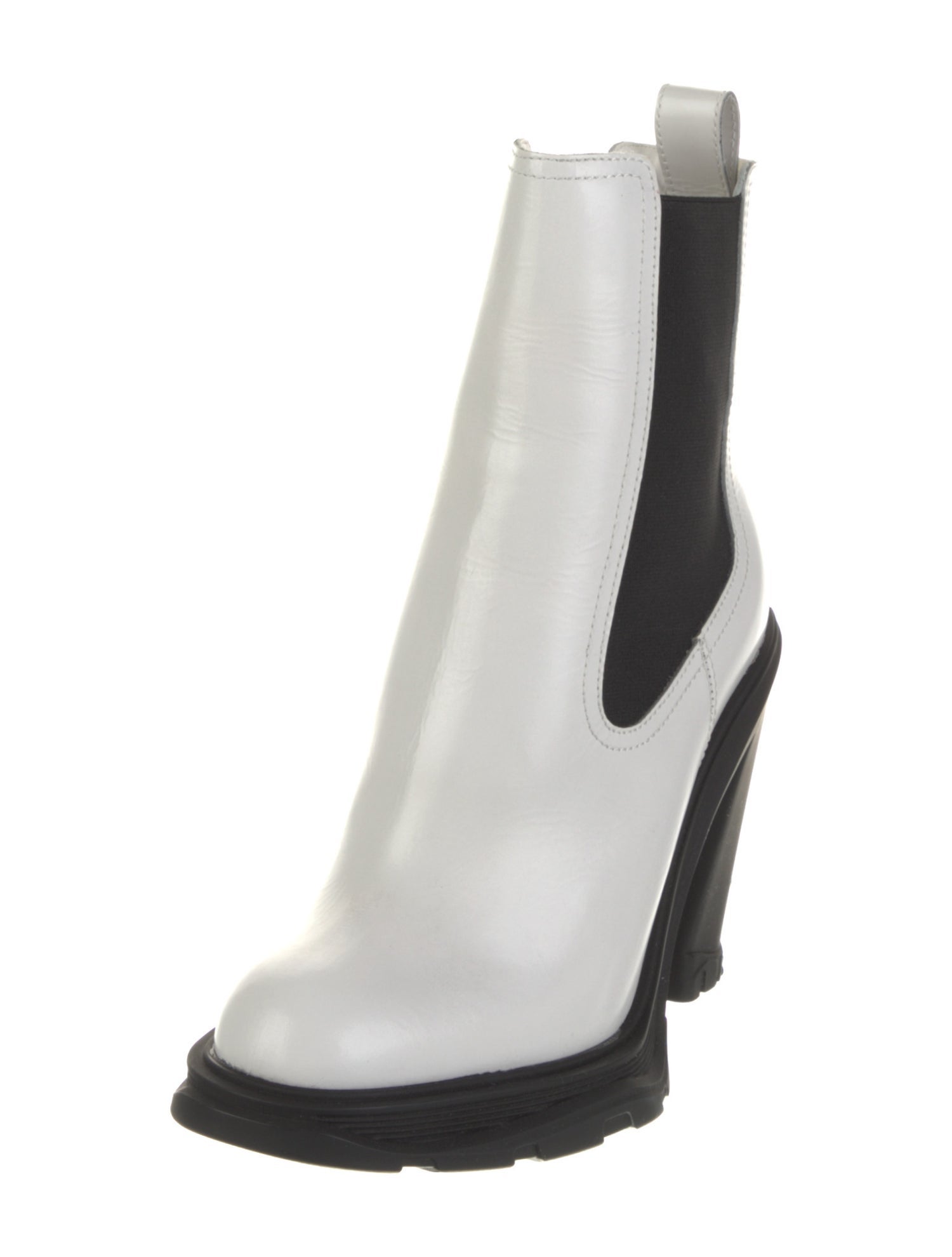 Alexander McQueen Leather Chelsea Boots