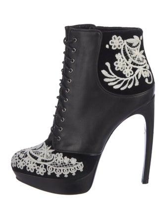 Alexander McQueen Leather Lace Pattern Lace-Up Boots