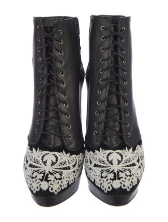 Alexander McQueen Leather Lace Pattern Lace-Up Boots