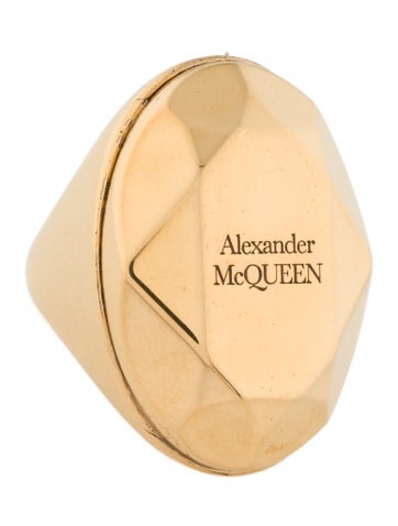Alexander McQueen Cocktail Ring Facet Oval Signet 6.75 | 13
