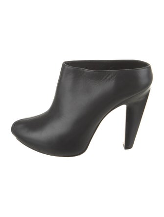 Alexander McQueen Leather Boots