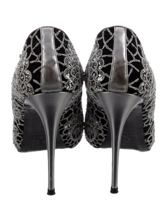 Alexander McQueen Suede Printed Pumps
