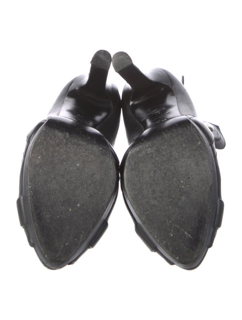 Alexander McQueen Leather Cutout Accent T-Strap Pumps