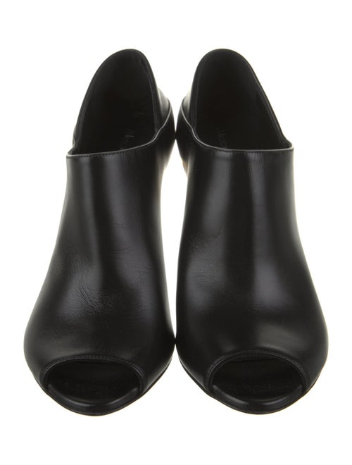Alexander McQueen Leather Pumps