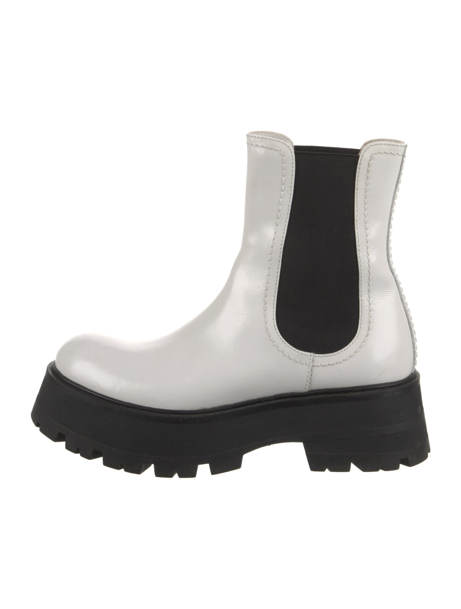 Alexander McQueen Leather Chelsea Boots