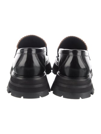Alexander McQueen Leather Scalloped Accent Loafers