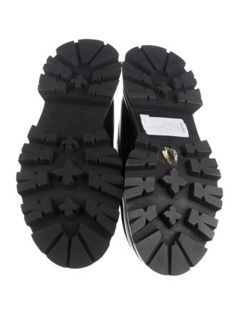 Alexander McQueen Leather Scalloped Accent Loafers