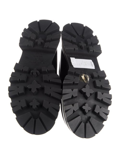 Alexander McQueen Leather Scalloped Accent Loafers