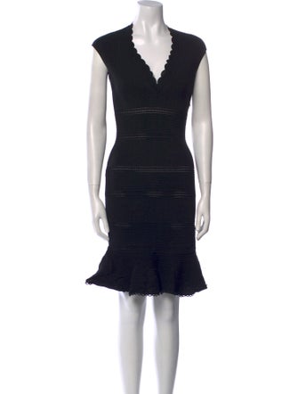 Alexander McQueen V-Neck Knee-Length Dress