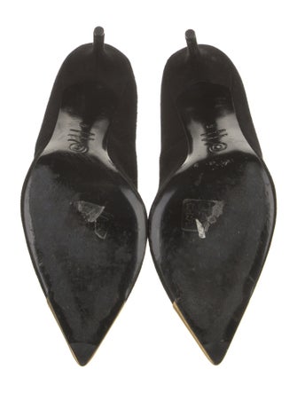 Alexander McQueen Suede Pumps