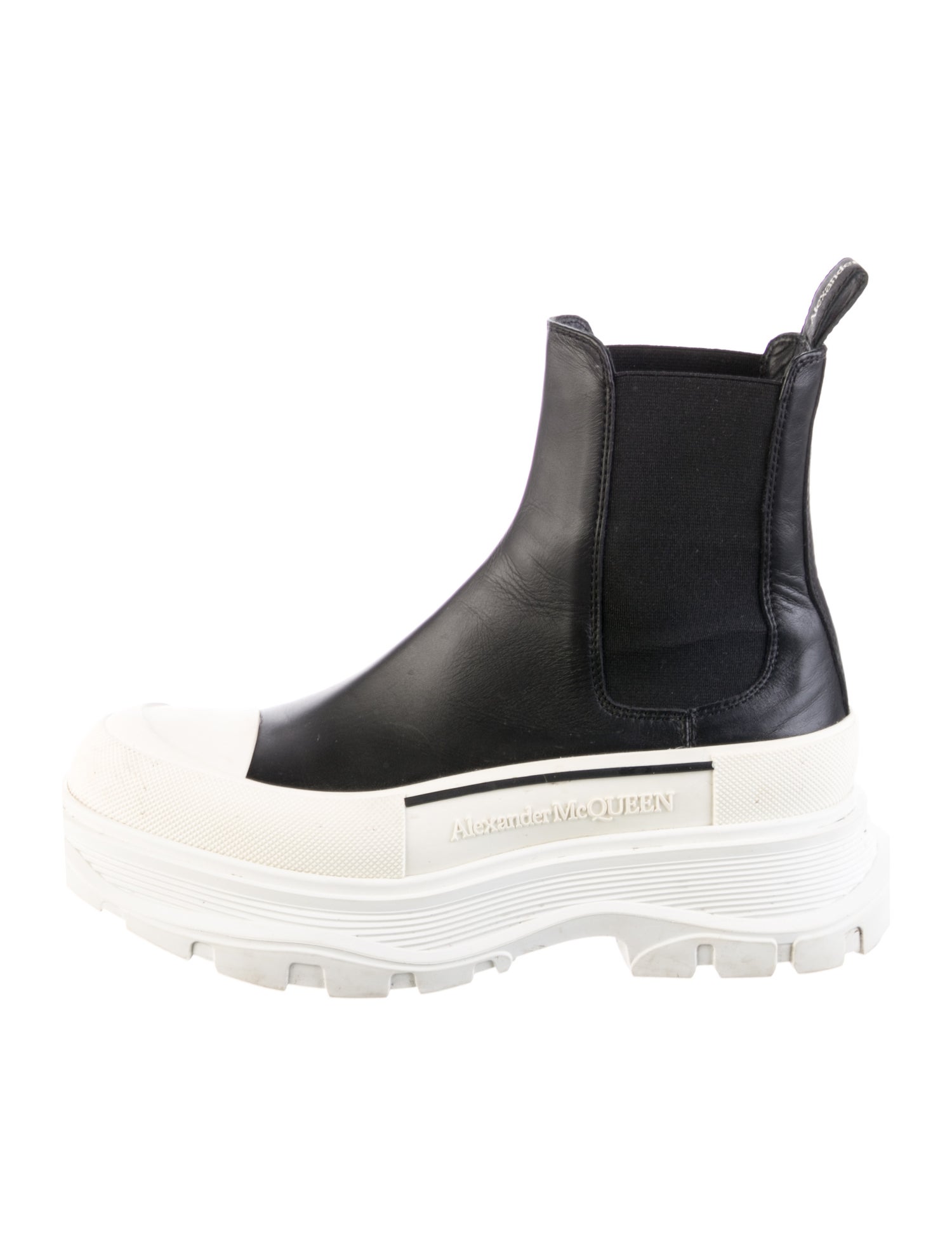 Alexander McQueen Leather Chelsea Boots