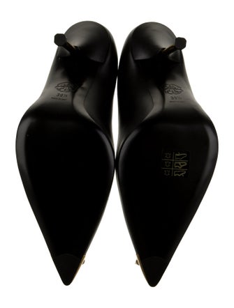 Alexander McQueen Spike Accents Leather Pumps