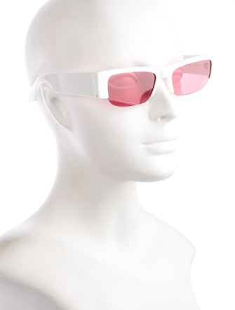 Alexander McQueen Square Tinted Sunglasses