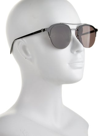 Alexander McQueen Round Tinted Sunglasses