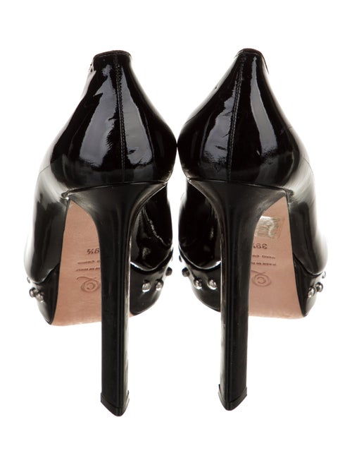Alexander McQueen Skull Patent Leather Pumps