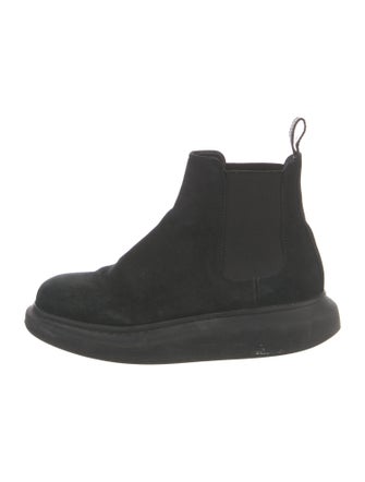 Alexander McQueen Suede Chelsea Boots
