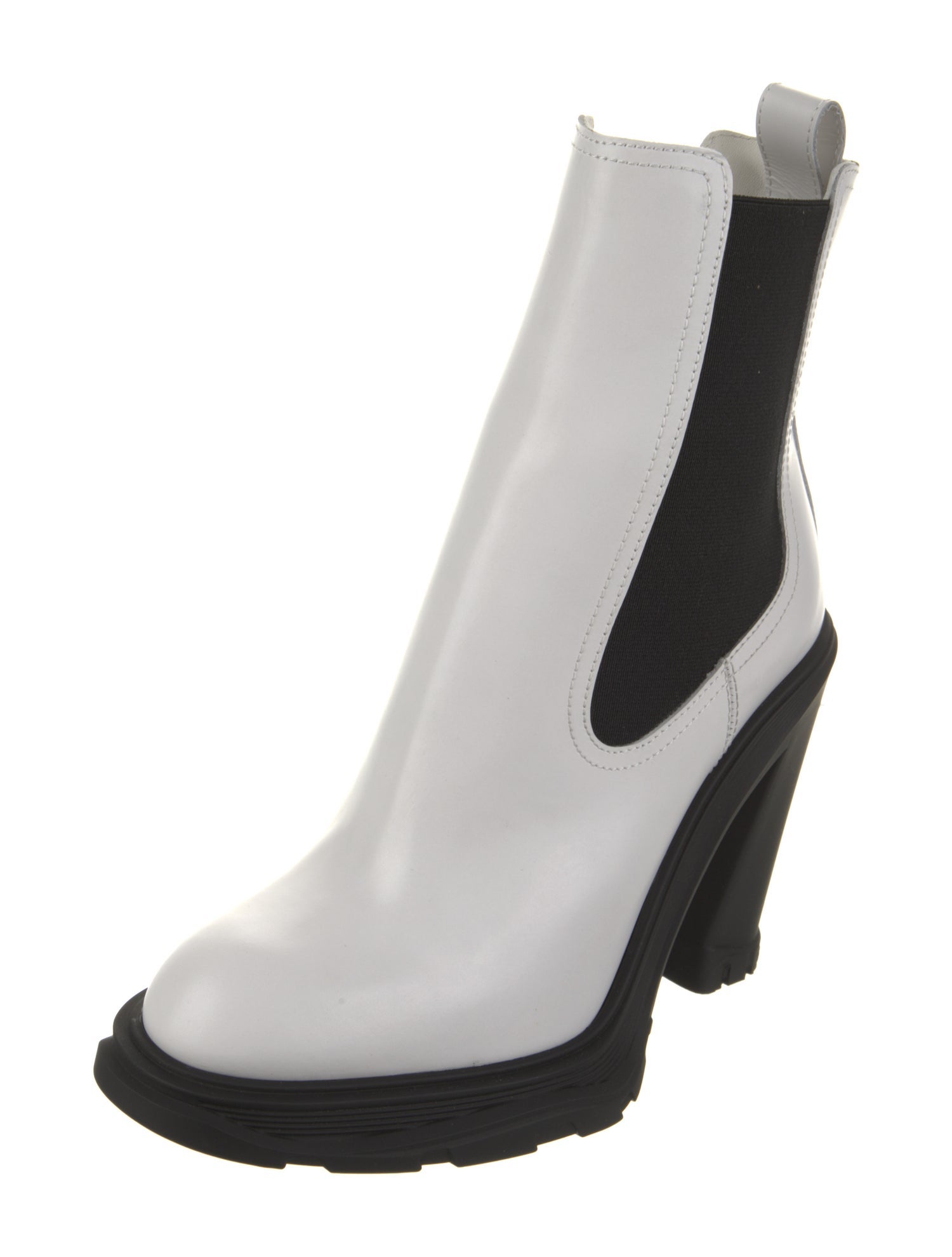 Alexander McQueen Leather Chelsea Boots