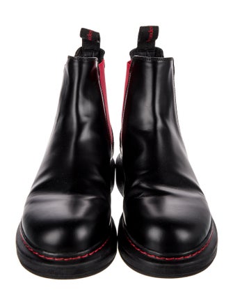 Alexander McQueen Leather Chelsea Boots