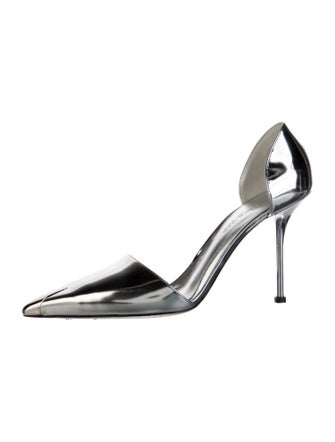 Alexander McQueen Leather D'Orsay Pumps