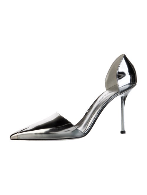 Alexander McQueen Leather D'Orsay Pumps