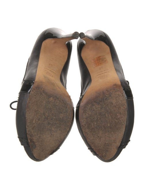 Alexander McQueen Skull Leather Pumps