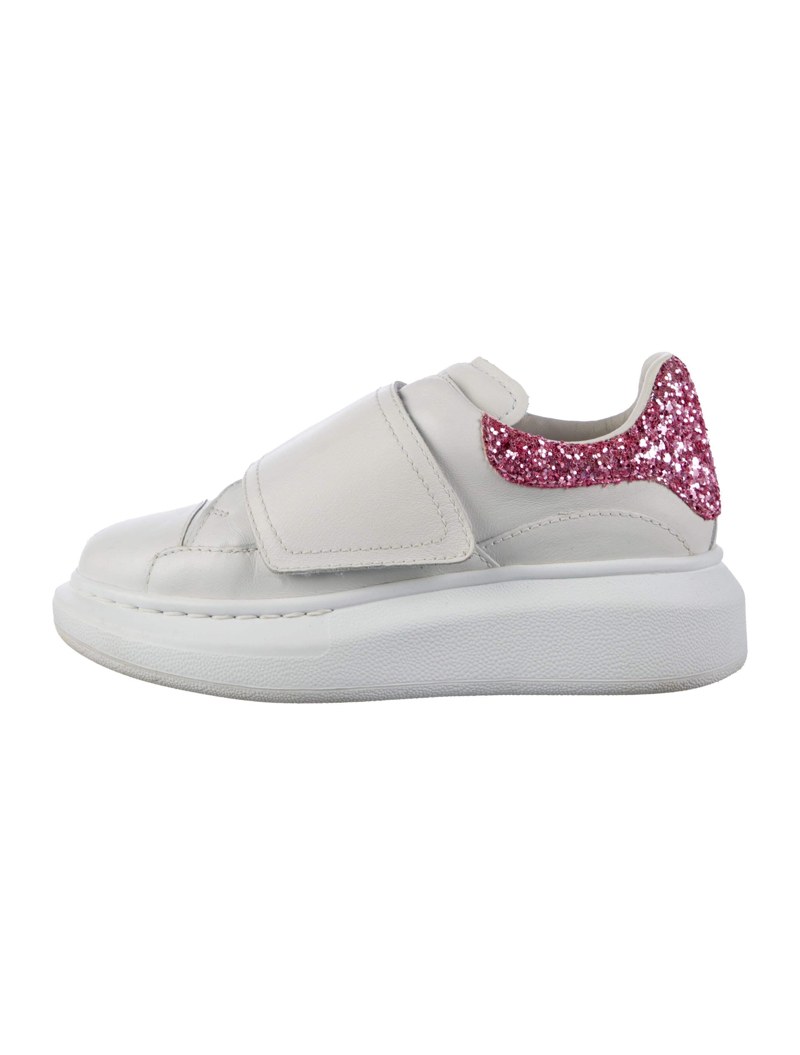 Alexander McQueen kid girls; pink and white shoes