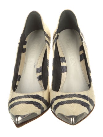 Alexander McQueen Embossed Leather Animal Print Pumps