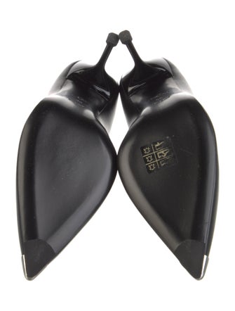 Alexander McQueen Spike Accents Leather Pumps