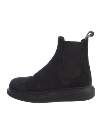 Alexander McQueen Suede Chelsea Boots