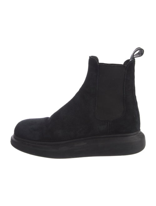Alexander McQueen Suede Chelsea Boots