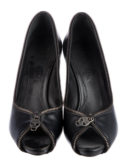 Alexander McQueen Skull Leather Pumps