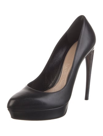 Alexander McQueen Leather Pumps